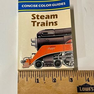 Steam Trains Concise Color Guide Book